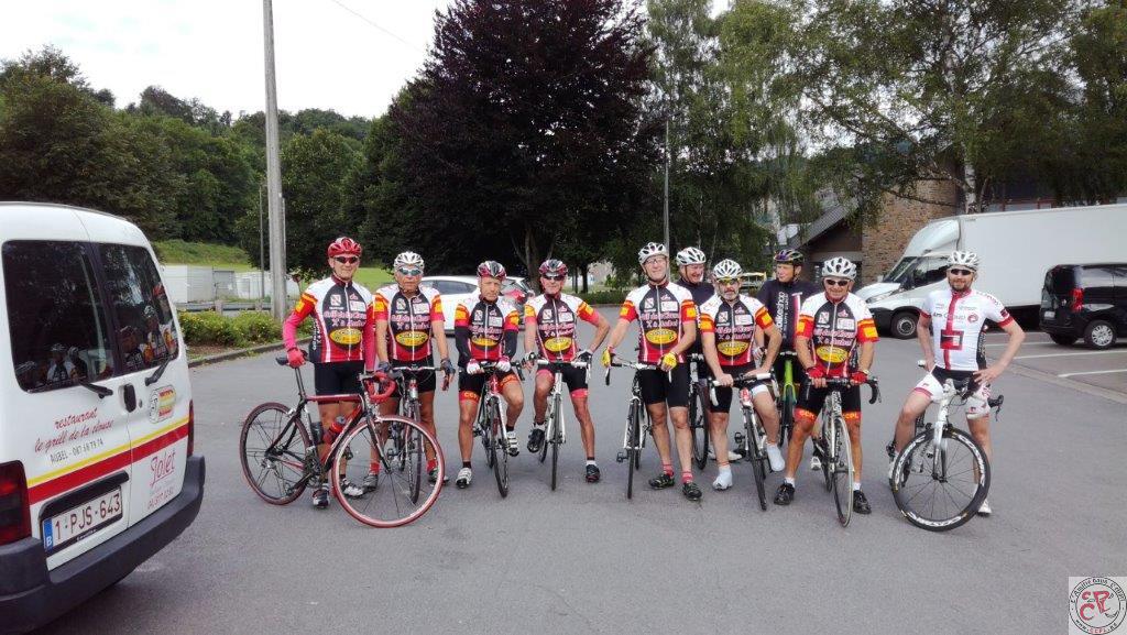 Le groupe à Remouchamps